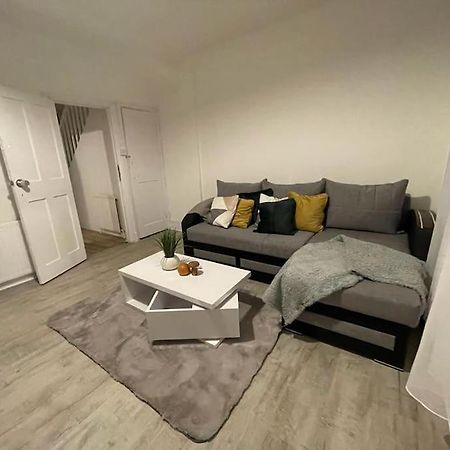 Comfortable 2 Bedroom On Tower Bridge Λονδίνο Εξωτερικό φωτογραφία